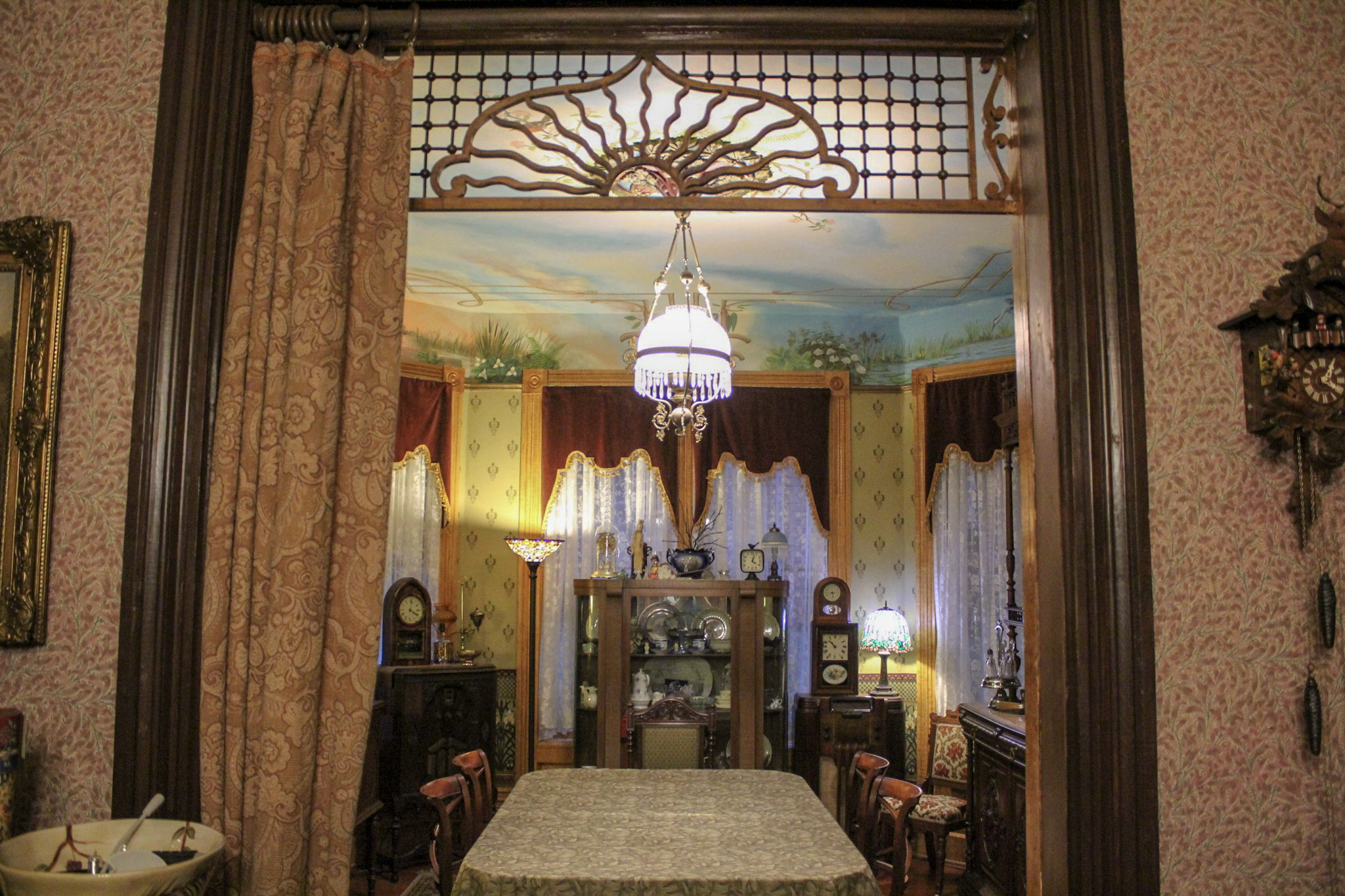 Dining room from Parlor